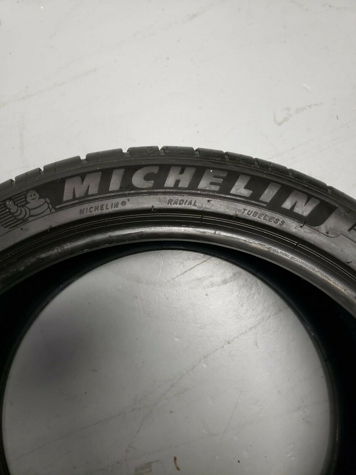 Set one 285/35 R20 Michelin Pilot Sport 4S 8/32 Used Tire